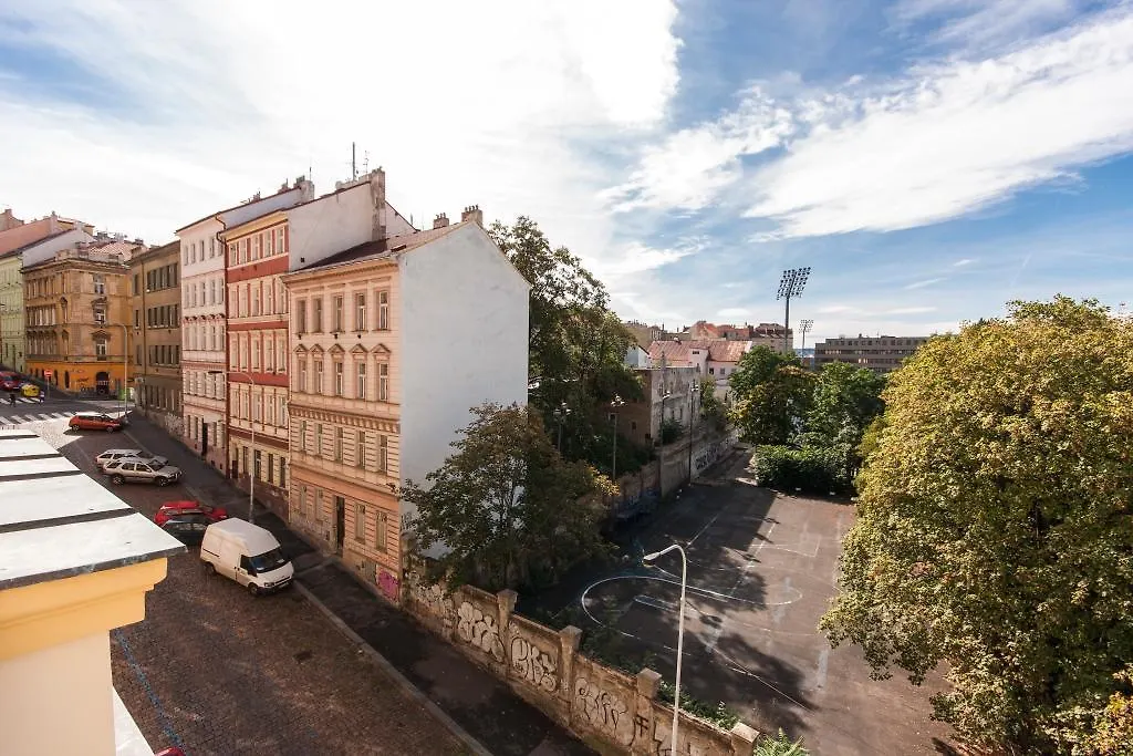 Chill Hill Apartments Praga República Checa