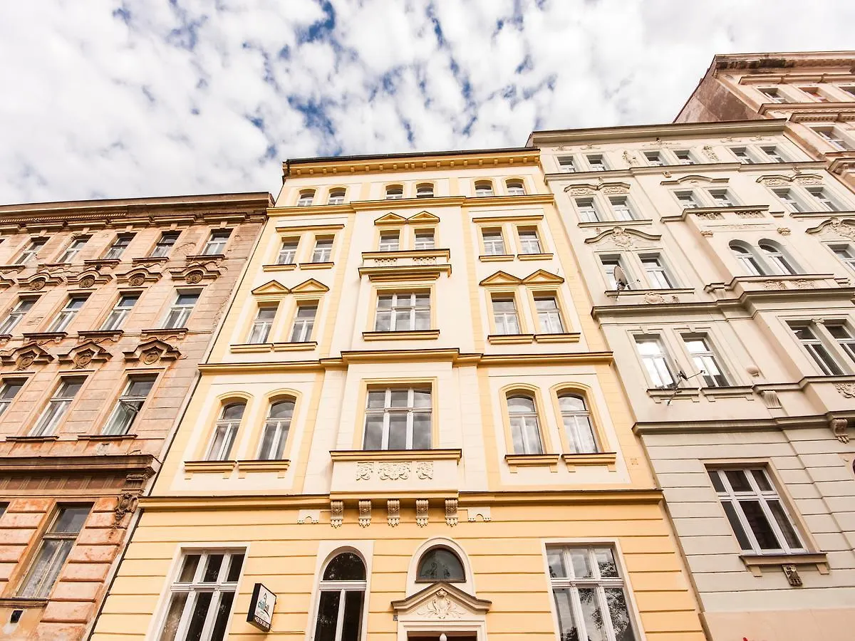 Chill Hill Apartments Prague 0*,