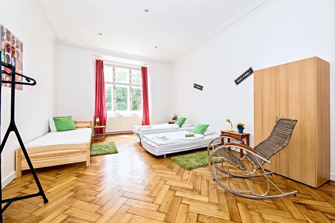 Chill Hill Apartments Prague 0*,