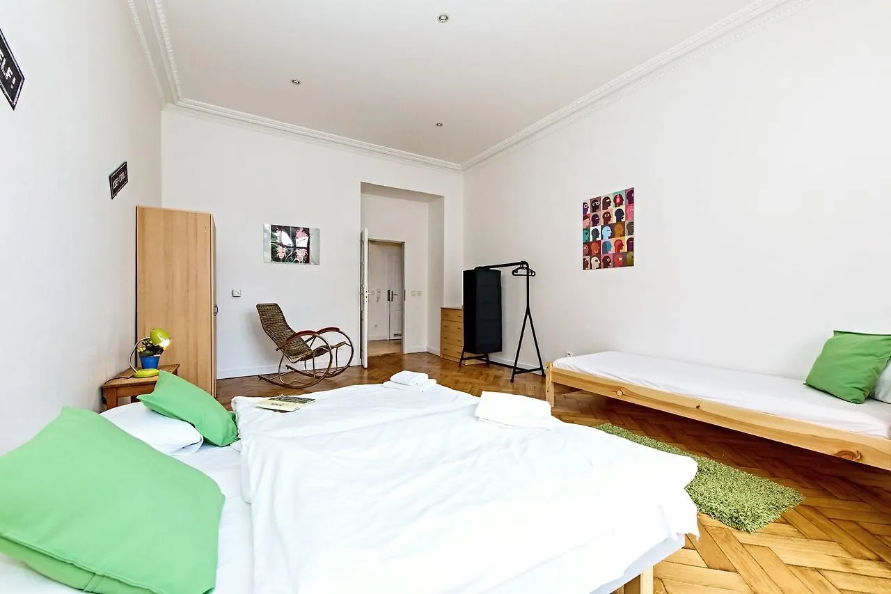 Chill Hill Apartments Prague