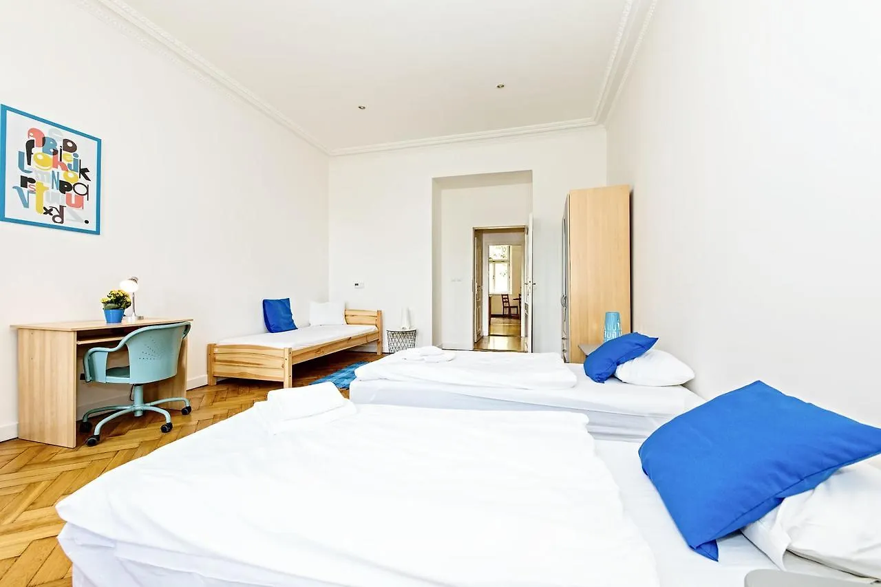 Chill Hill Apartments Prague